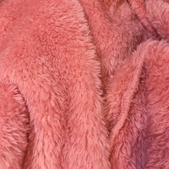 Soft Pink Zip-Up Sweater - Picture 5 of 6